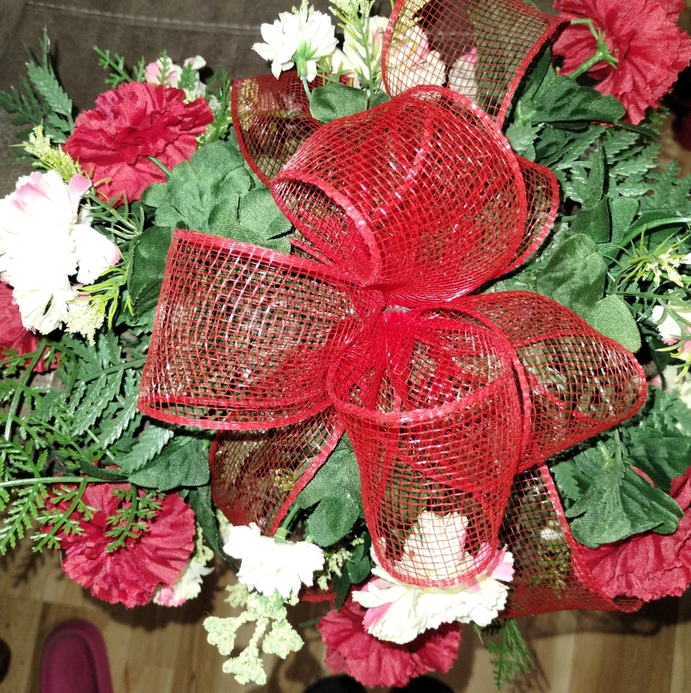 Baby Saddle Memorial Saddle Arrangement